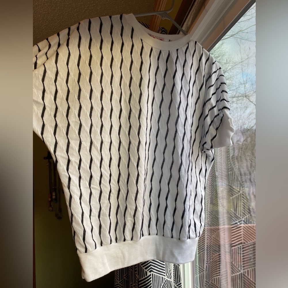 Vintage Club U.S.A. Black and White Tee